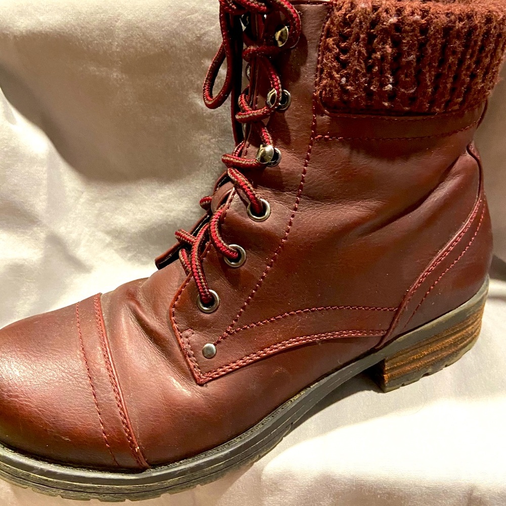 Maroon boots